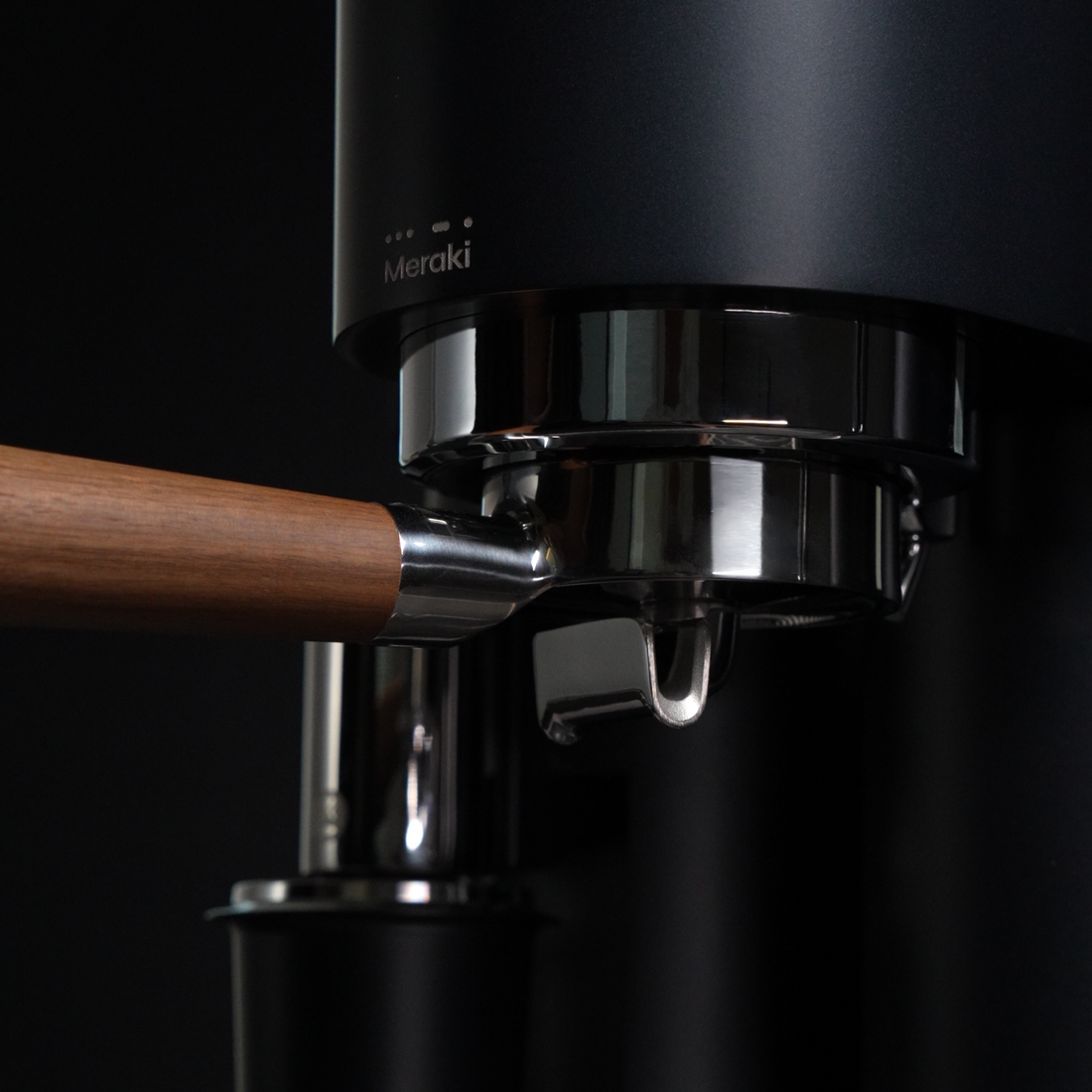 Meraki 58mm portafilter and espresso machine group