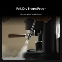 Steam wand releasing powerful dry steam for silky milk microfoam on the Meraki espresso machine